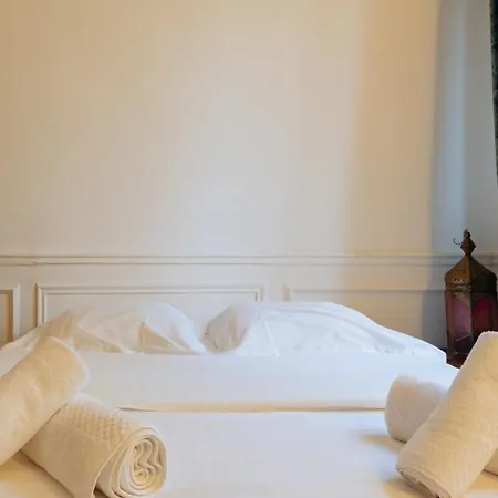 Tranquil 2bd Apart Seine River - Eiffel Tower! Apartment *
